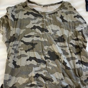 Camo tee